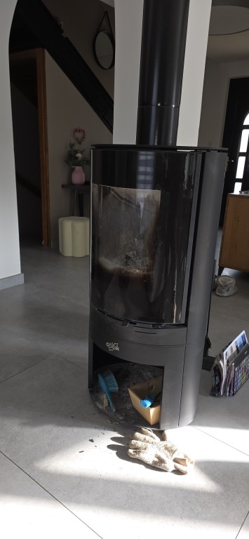 Installer un poêle à bois à Vieux-Charmont, guide pratique